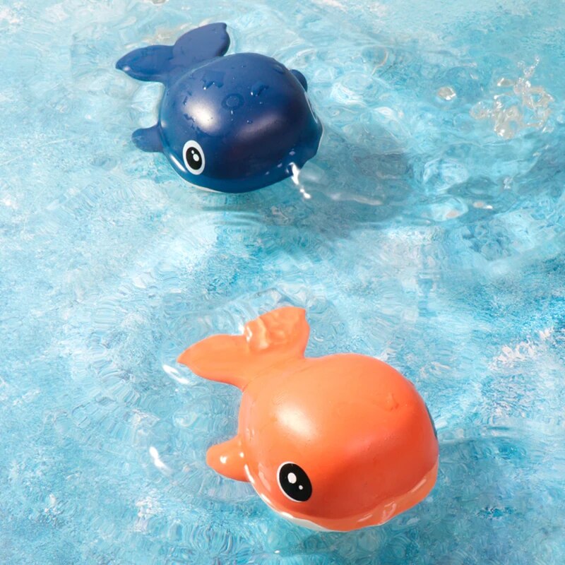 Children's baby swimming bathing water spring clockwork bath toys small animals duck turtle whale pig penguin water spray